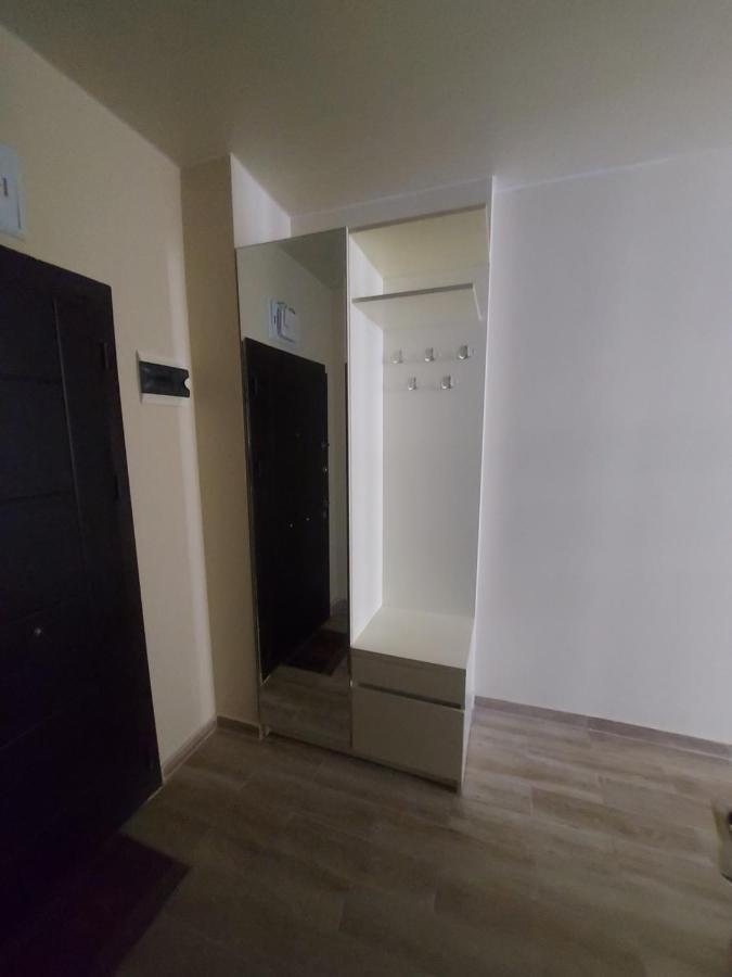 Andrew'S 2 Rooms Apartment In Batumi Ანდრიას 2 Ოთახიანი Აპარტამენტი Ბათუმში Exterior foto